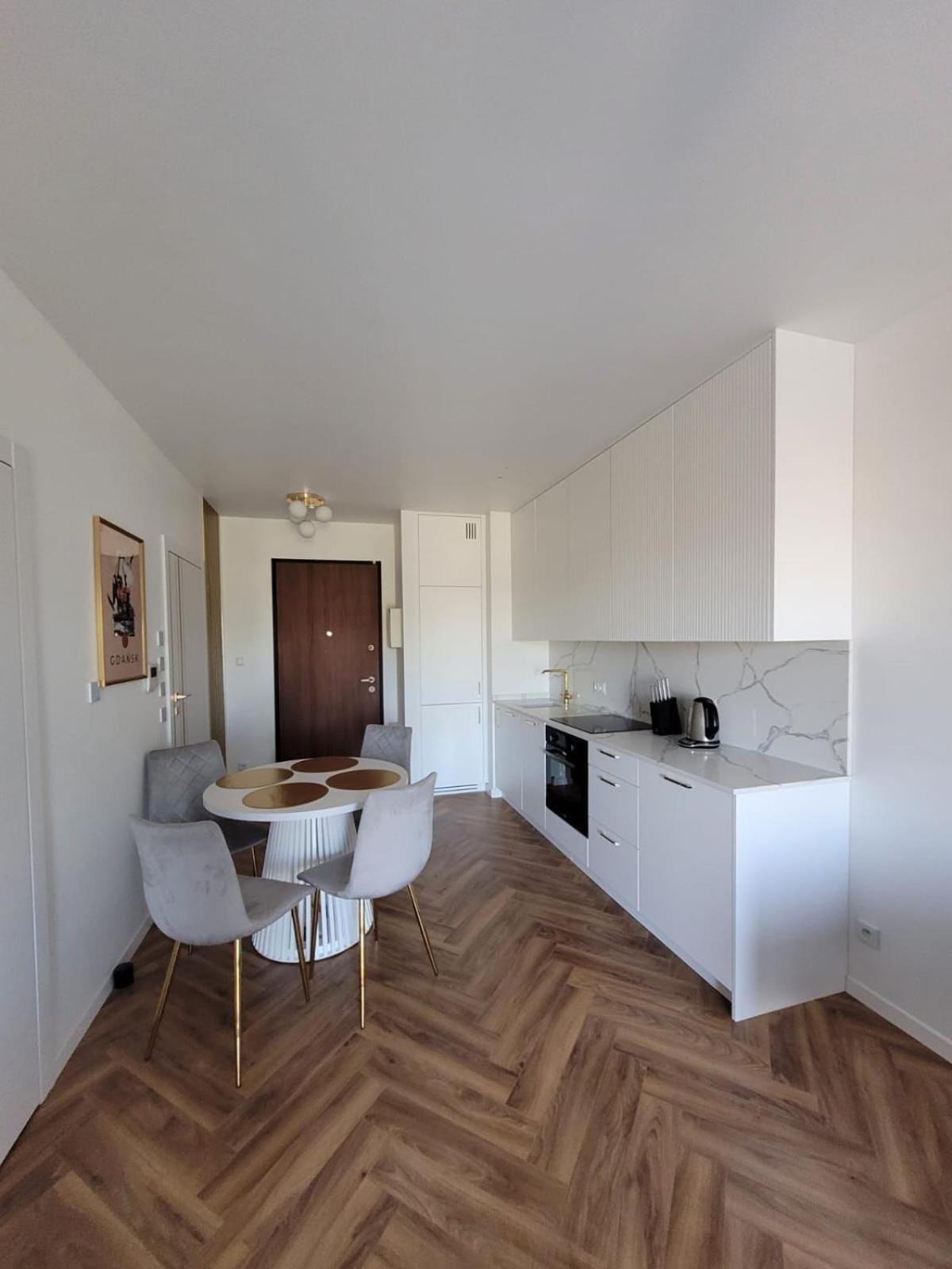 Apartament Golden River *